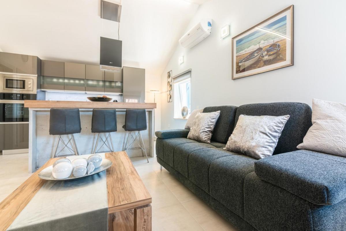 Apartments Cro Adria Stay Medulin Exterior photo